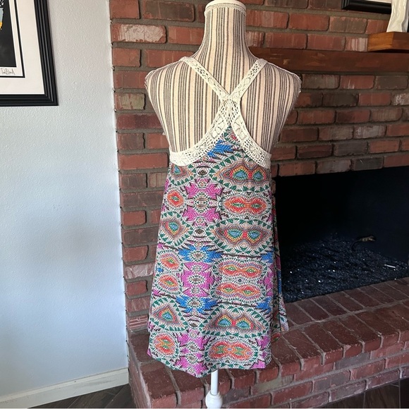 Lovers + Friends Hula Babydoll Dress in Mosaic Print Sz XS - Picture 9 of 10